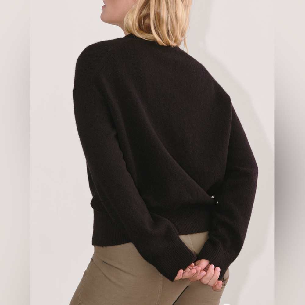 Everlane The Cocoon Cardigan in Plush Cardigan, Size XS - Picture 2 of 9